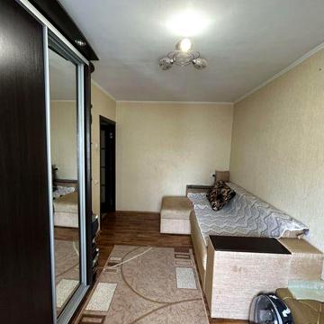 Продам 3-кімнатну квартиру у місті Бровари район Торгмаш