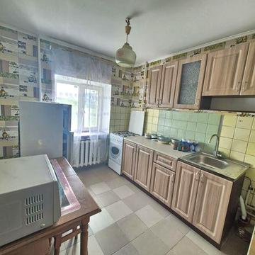 Здам простору 1-к квартиру на Гарета Джонса!Лукянівська