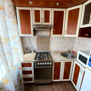 Михайла Донця вул., 27