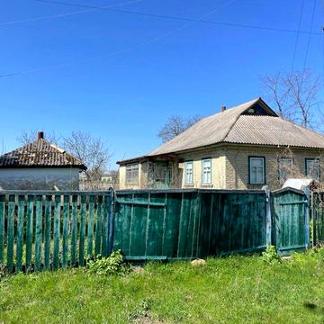 Продається будинок у мальовничому селі Головківка Черкаського району
