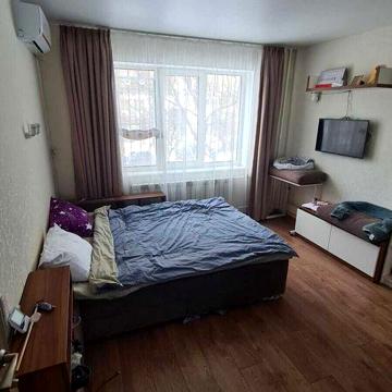ПРОДАМ 1 кімн. квартира вул. Микільсько-Слобідська, 4А