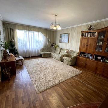 Новоселов, 7