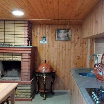 Продаж добротного будинку в с. Леськи