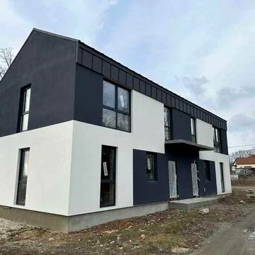 Продається дуплекс 90 м² у котеджному містечку Круглик