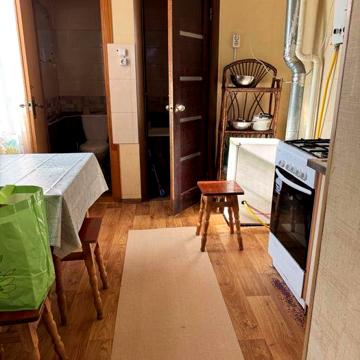 Здам дуплекс біля метро Васильківська. Вул Федьковича.