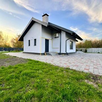 Довгострокова оренда 2к Дім Лісова вулиця