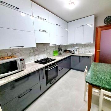 Продаж 3к Квартира Полтавська вулиця