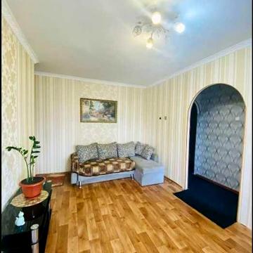 Продажа / 3-х комнатная Квартира / ул. Новодарницкая
