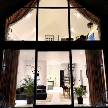 Котедж у Поляні. Продаж нерухомості