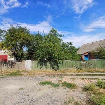 Продаж окремого будинку в Карлівці