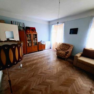 Продаж 2 кімнатної квартири вул Бортнянського Д. У будинку 5 квартир