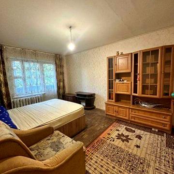 Продається 1-кімнатна квартира Героїв Дніпра 22А