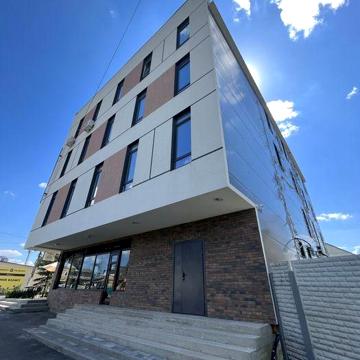 Продаж квартири, 28м2 зданий будинок, швидкий виїзд до Кільцевої 3 км.