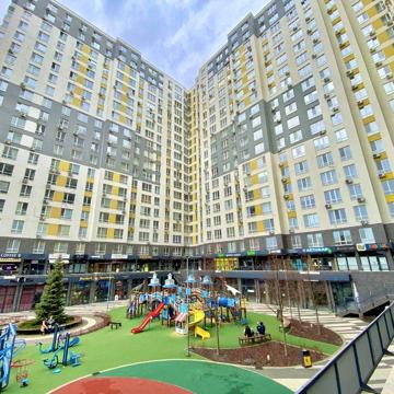 Університетська вул., 1д