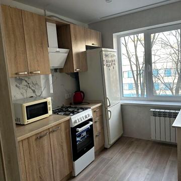 Продаж 2к Квартира Алана Шепарда (Суворова) вулиця