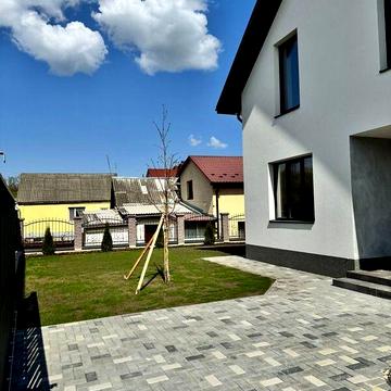 Продаж 4к Дім Польова вулиця
