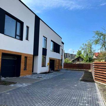 Продаж готового Таунхауса в центрі Івано-Франківська