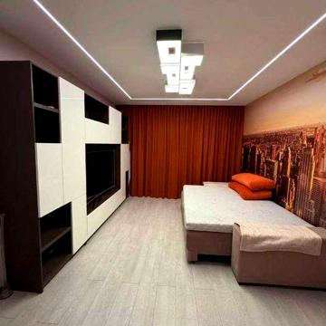 Продам 2-х кімнатна , Харьківське Шосе 180/21, Вирлиця