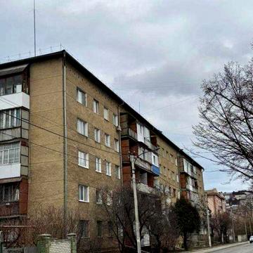 Продаж квартири у центі міста