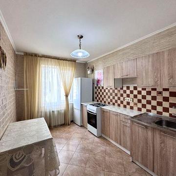 Трехкомнатная квартира на Сахарова