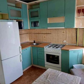 20560Продам 1 комнатную квартиру в новострое на Героев Харькова!