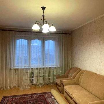 Продаж 3-кімнатної квартири вул. І.Виговського (р-н Металургів)
