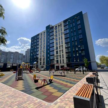 Героїв Дніпра вул., 6