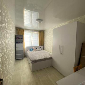 2 ком квартира , район Остров