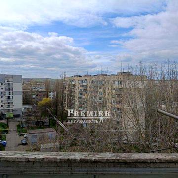 Продам 3-кімнатну квартиру в Лузанівці!