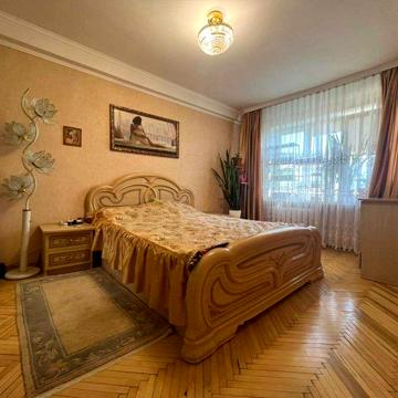 Продаж 2к квартири в Соломянському районі Гавела 31 Відрадний