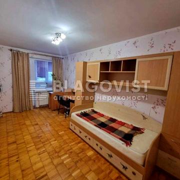 Продаж 3 кімнат квартири пр-т Свободы 26-А Виноградар Подольский р-н
