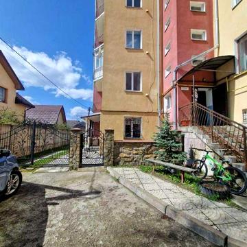 Продається 2 к. квартира в смт. Богородчани