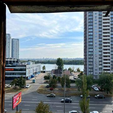 Героїв полку "Азов" вул. (Маршала Малиновського), 13