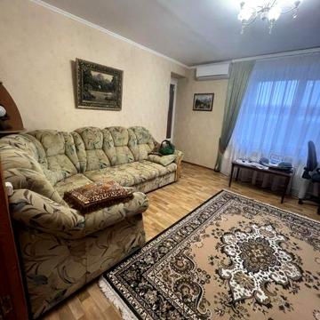 Здам 2к. Кв. Незалежності 6