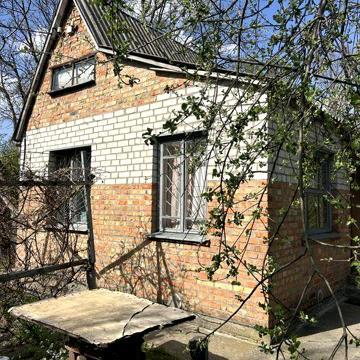Продам дачу с газом в см «Глеваха-4»