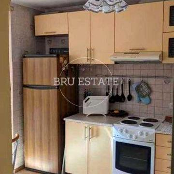 Продам 1 к вул. Антоновича 122. Метро Палац Україна