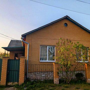 Продам будинок в місті Глухів