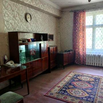 Продаю 2к квартиру. Центр
