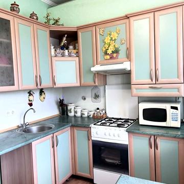 Тараса Шевченка бульв., 18