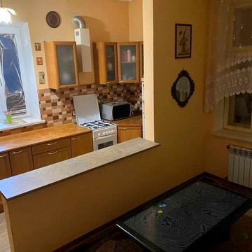 Продаж 3-кімнатної квартири в Центрі міста