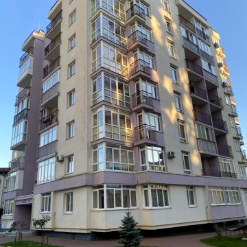 Залізнична, 13