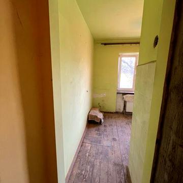 3-х кімнатна 60 м2 АТБ Мужайська 105 Берегово