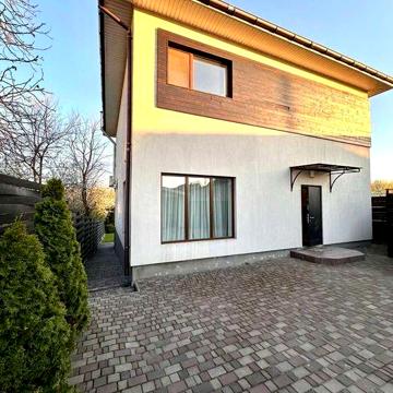 Аренда 2эт дома 160м2. Авторский ремонт. ж/м Победа/Фантазия