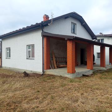 Михайла Грушевського вул., 83