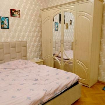 Продаж 3к Квартира Новоорловська вулиця