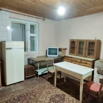 Сдам 2 будинки на одній  території неподалік Sanray,м.Підгородне