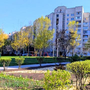 Реальная 1 улучшенка Героев Харькова 302, метро Индустриальная  5 мин.