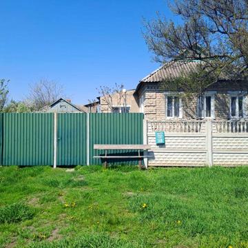 Продам дом с удобствами