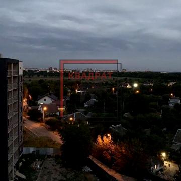 Продажа 1к квартиры 40 кв. м  на ул. Чумацкий Шлях 83. код 7493