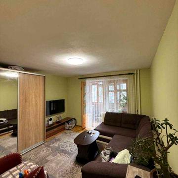 Сдам 1-к квартиру в кирпичном доме, Коробова 1, Красный Камень